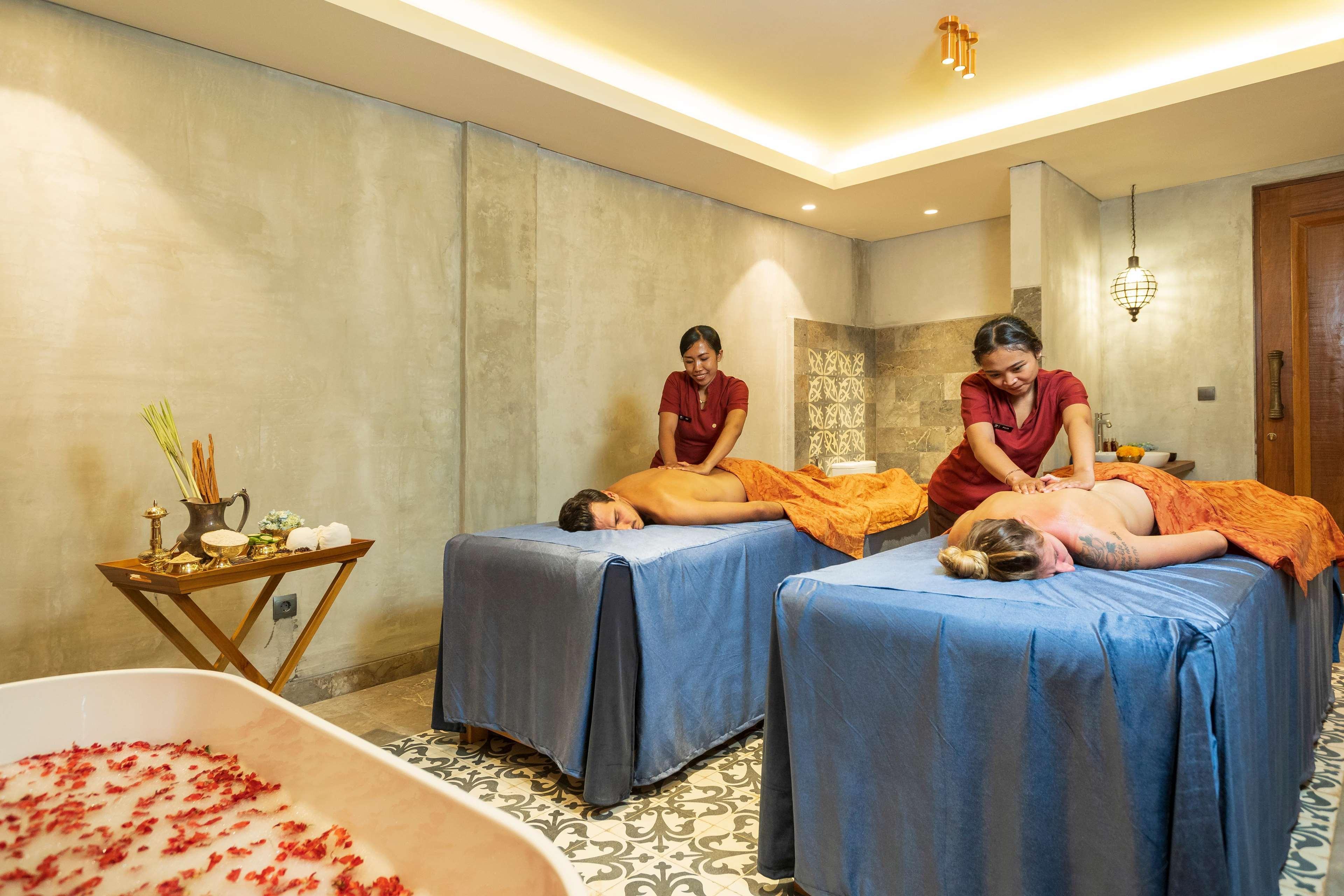 Adiwana Bisma Hotell Ubud Exteriör bild Ayurvedic spa in India