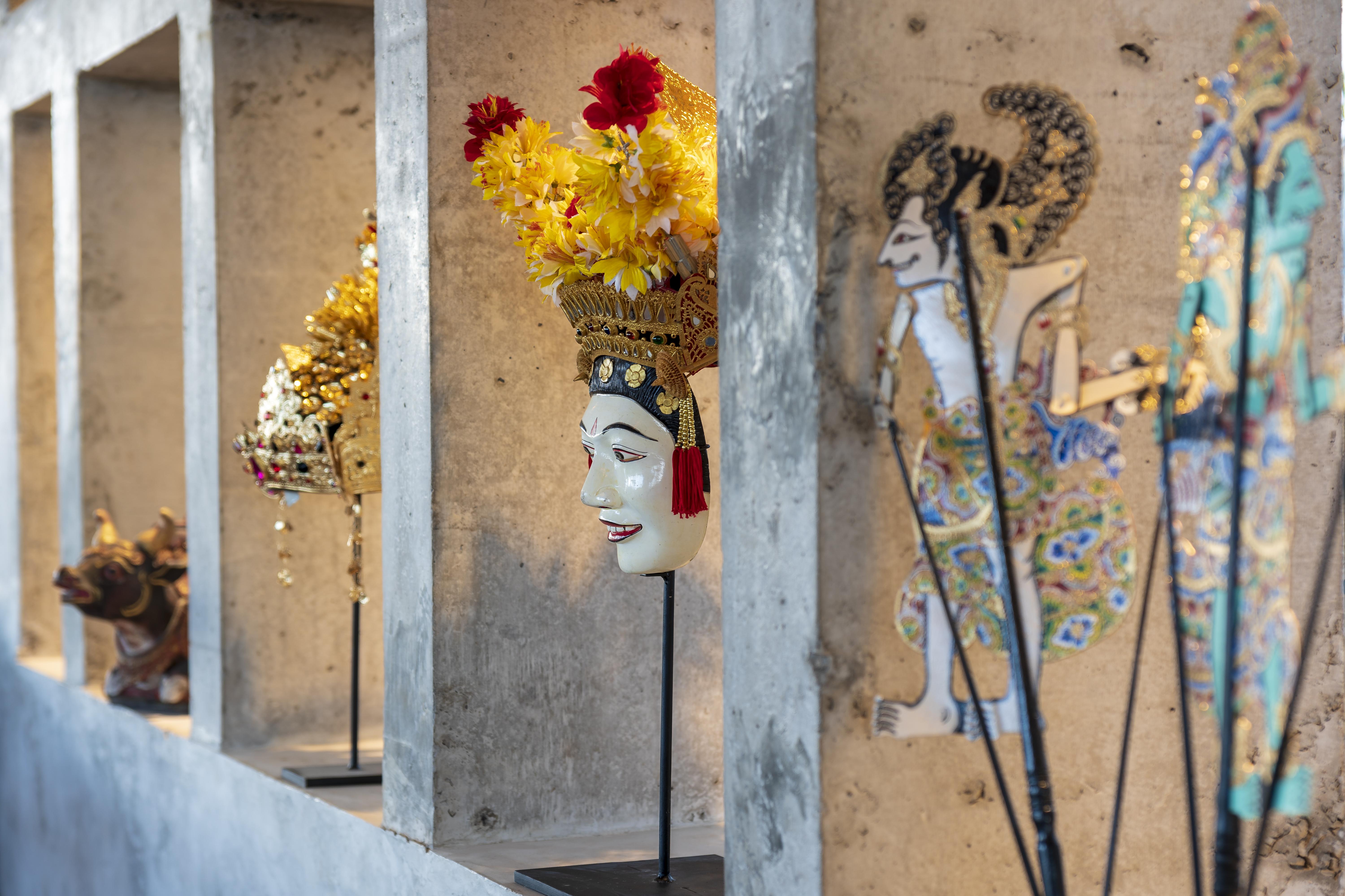 Adiwana Bisma Hotell Ubud Exteriör bild Puppets of the Sundanese Sundawana wayang golek