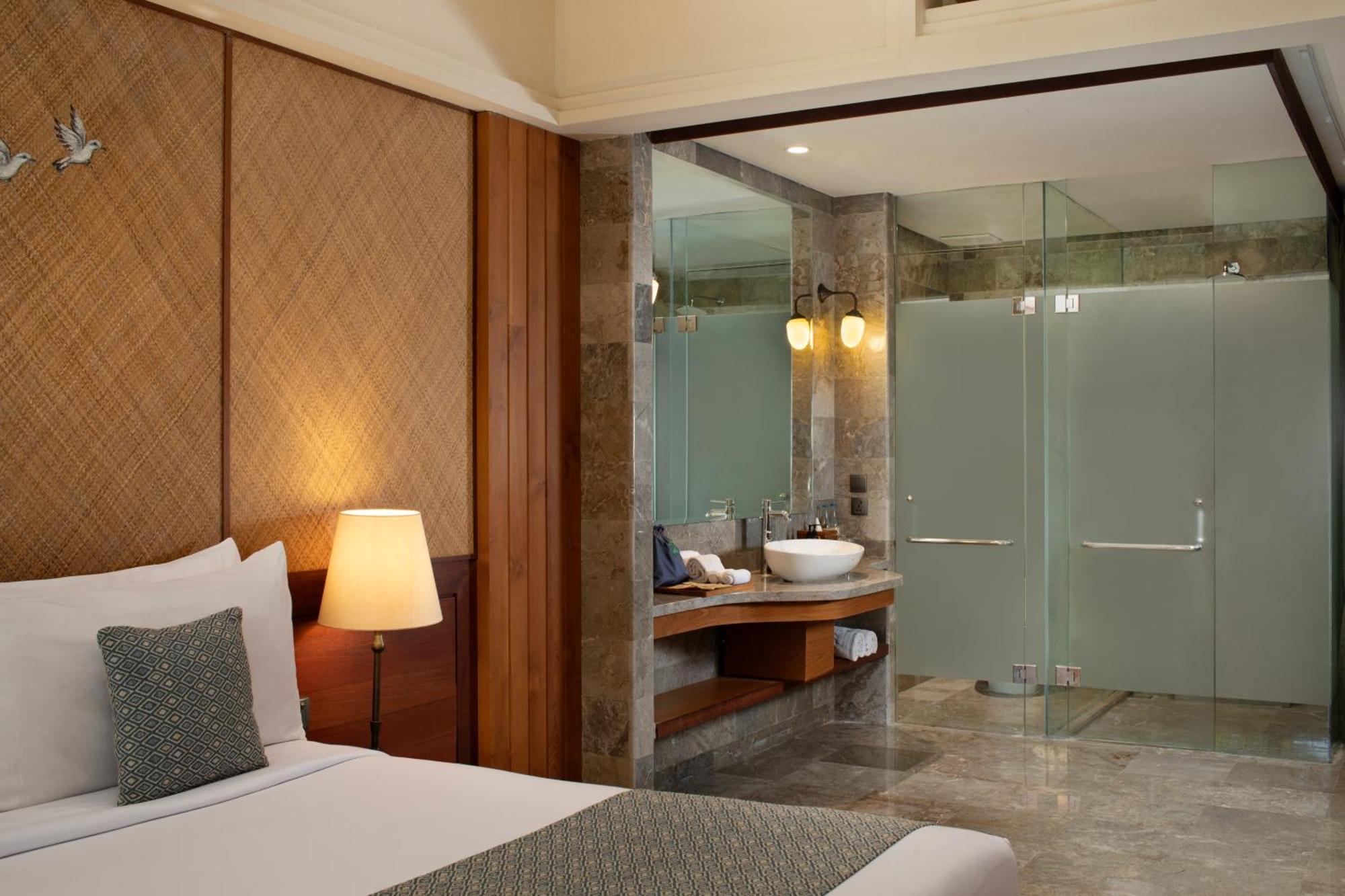 Adiwana Bisma Hotell Ubud Exteriör bild A bathroom at the Taj Bengal