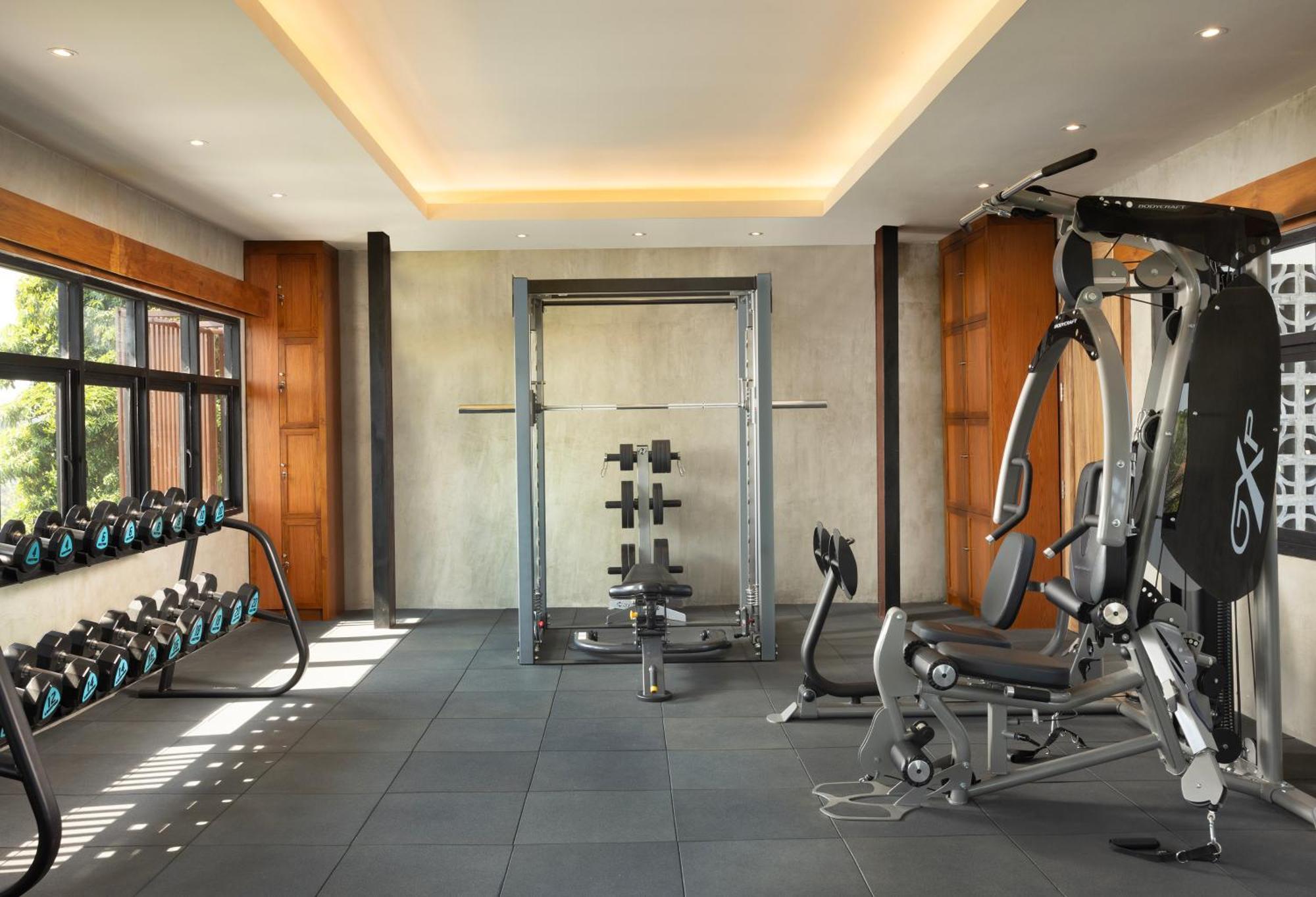 Adiwana Bisma Hotell Ubud Exteriör bild The gym at the hotel
